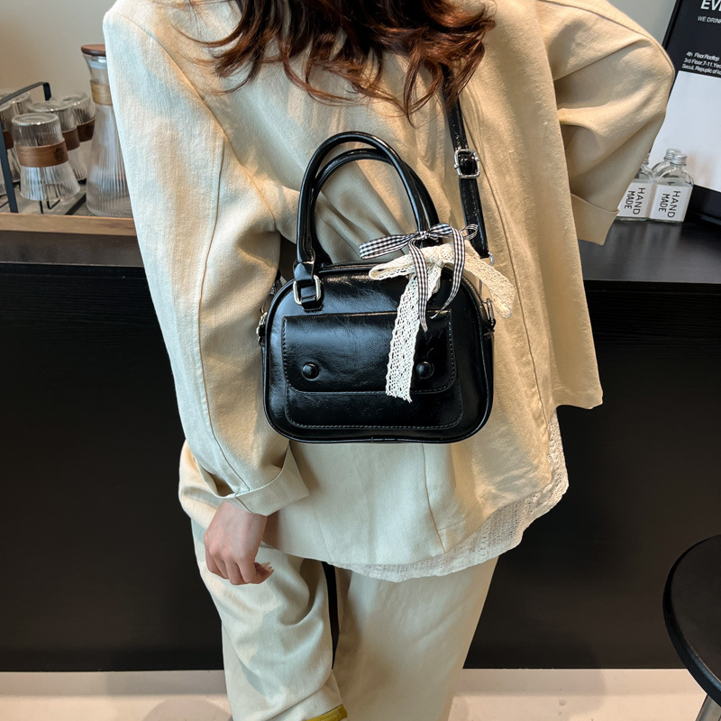 Fashionable Summer Shell for Women 2025 New Solid Color Korean Style Single Shoulder Versatile Crossbody Bag ddmymoon