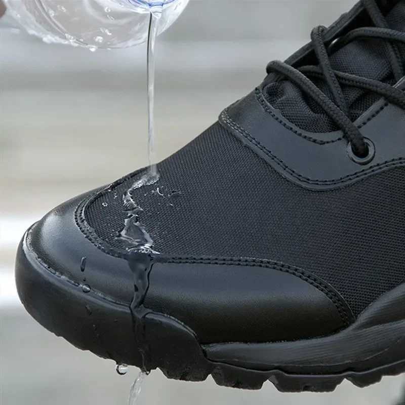 Summer Hiking Boot Men Women Climbing Training Lightweight Waterproof Tactical Boots Outdoor Hiking Breathable Mesh Shoes W250811