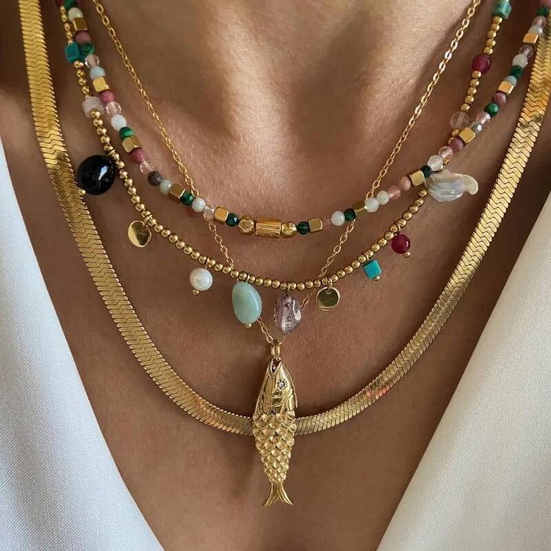 Uworld Minimalist Gold Color Plated Stainless Steel Carp Black Zirconia Fish Pendant Necklace Women's Jewel Jewelry for Women