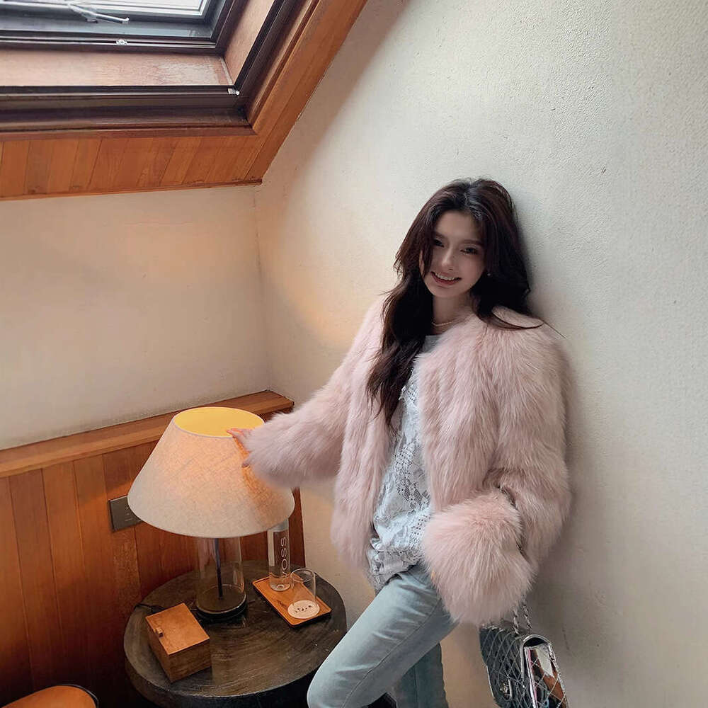 Winter new artificial fox women's slim fit short belly fur coat with youthful style