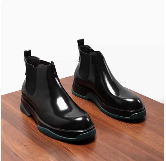 New Mens Martin Boots Mens Genuine Leather High-top Leather Shoes Thick-soled Chelsea Boots Trendy British Boots W250811