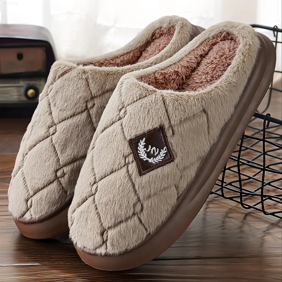 Mens House Slippers Furry Plaid cozy EVA Memory Foam Lightweight Casual Shoes Winter Warm Plush Non-slip Slippers big size 250805