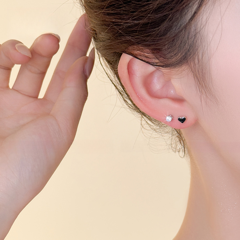 Free Shipping Designer Fashion Accessories S999 Silver Resin Heart-shaped Earrings Sweet Temperament Women's Zircon Ear Studs Luxury Jewelry