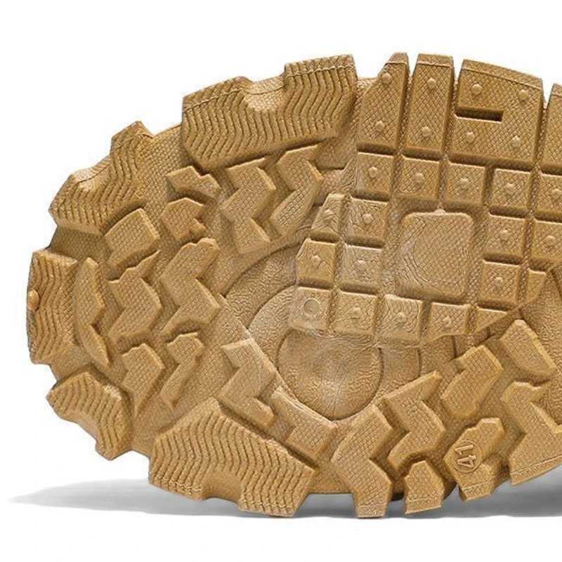 New British Style Mens Boots High Tops Mens Casual Shoes Comfort Anti Slip Sport Hiking Boots Designer Luxury Motorcycle Boots W250811