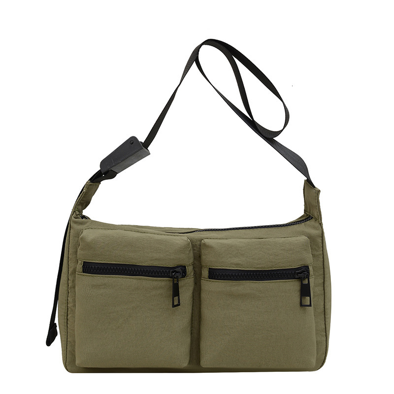 Winter New Women's Design Multi-Pocket Crossbody Commuter Simple Shoulder Bag