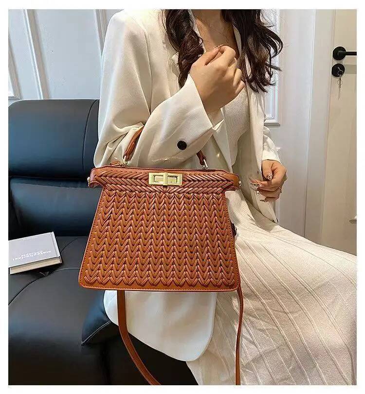 2025 New Free Freight Ladies Designer Elegant KL Bag French Woven Leather Handbag Celebrity Style Shoulder Bag Design Spacious Tiktok Hot Sale