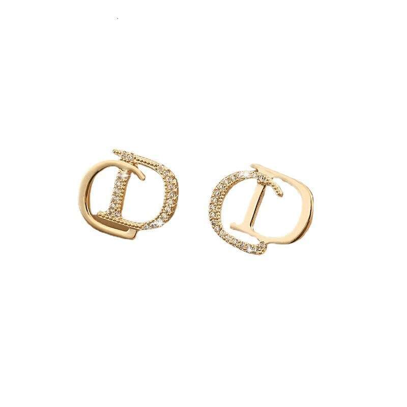 DHcollections Letter CD Ins Style Rhinestone Hollow Socialite Light S Pure Sier Needle Earrings for Women