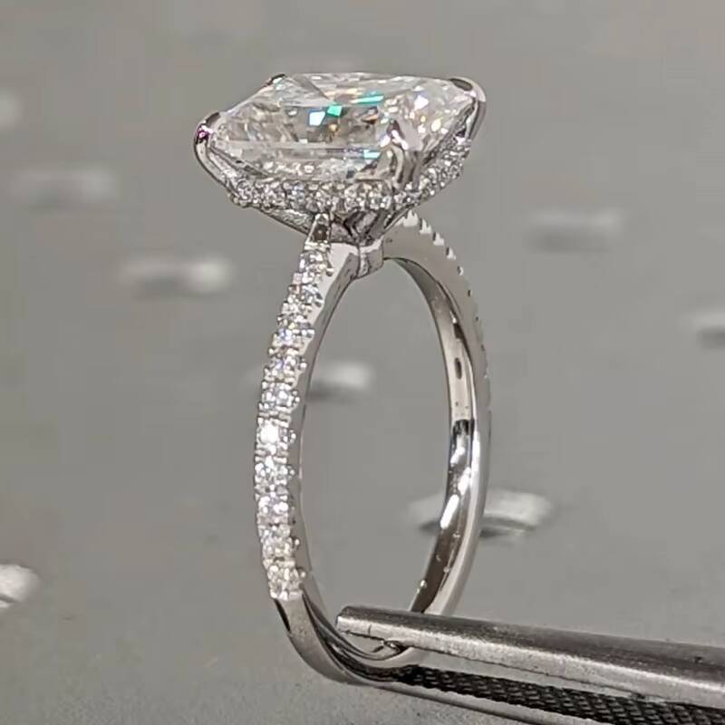 Radiant Cut Moissanite Diamond Ring CVD HPHT IGI Gia Certified Custom Made 18k Gold Solid for Engagement Ring Jewelry