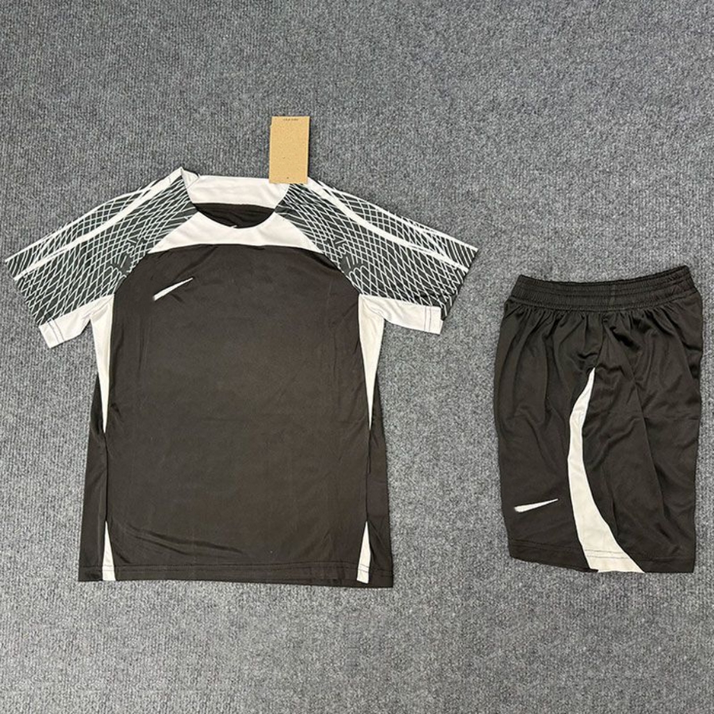 Tracksuit Mens Designer Tech Set T Shirts Shorts Two-Piece Womens Print Quick Drying And Breathable Sportswear Basketball Tracksuits Football