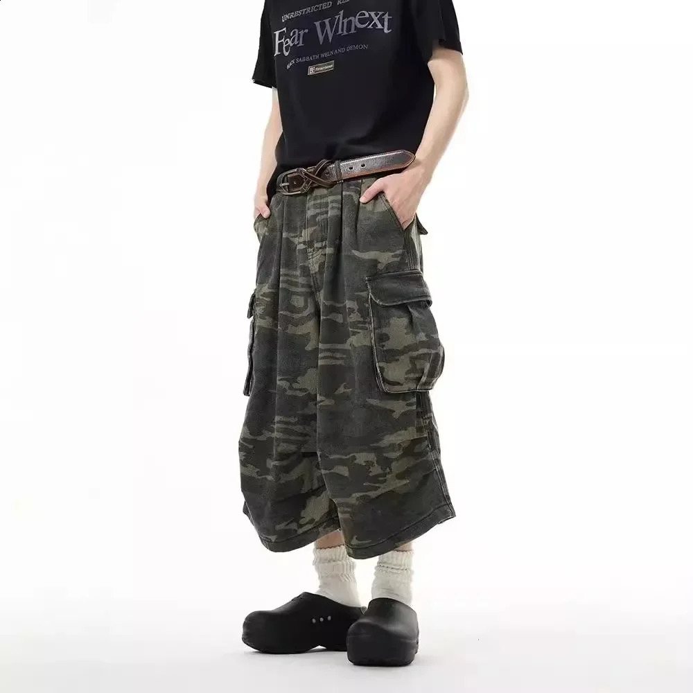 Vintage Camouflage Work Jeans Mens Loose Fit Summer Trendy Straight Leg Wide Leg Seven Point Pants Casual Streetwear 250805