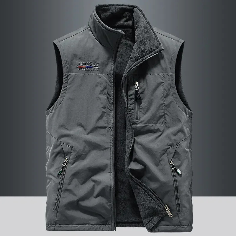 Outdoors Gilet Men Casual Heated Vest Man Body Warmer Hiking Clothing y Thermal Fashion Mens Heating Winter Coat Plus Size 250809