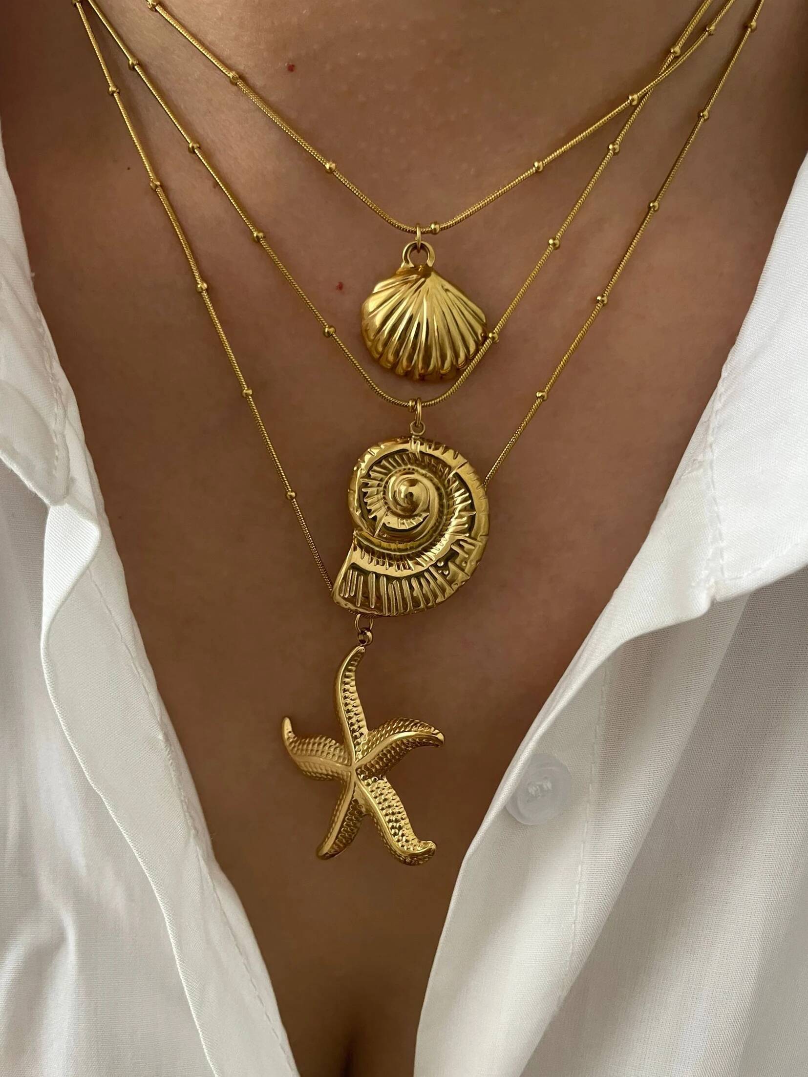 Peri'sbox Minimalist Starfish Stripe Conch Scallop Shaped Pendant Necklace for Women Waterproof Trend Jewelry Summer Beach Party Jewelry for Wome