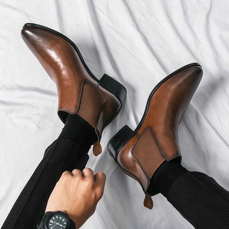 Genuine Leather Spring Designer Luxury Brand Dress Office Shoes for Men Chelsea Casual Boots Retro Couple Ankle Boots Footwear W250811
