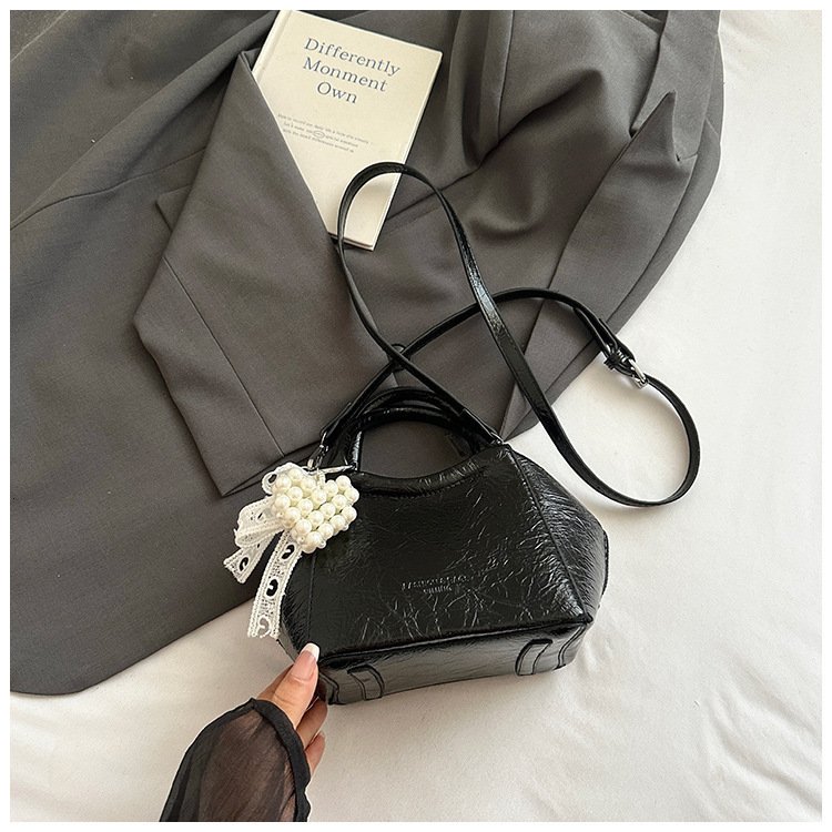 2025 Summer New Fashion Trendy Simple Style Handheld Bucket Stylish Commuter Solid Color Crossbody Women's Bag ddmymoon