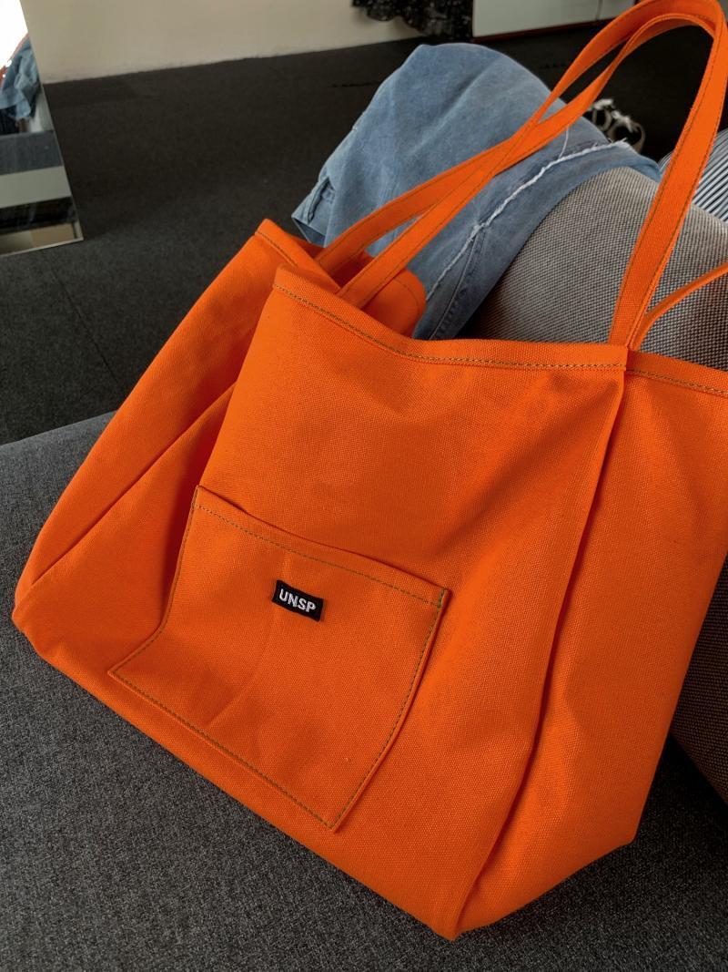 2025 new designer women's large capacity shoulder crossbody bag