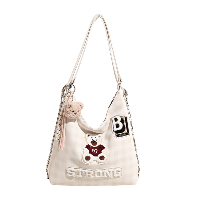 2025 New Student Chain Tote Backpack Female Niche Design Sense Bear Shoulder Crossbody Bag ddmymoon