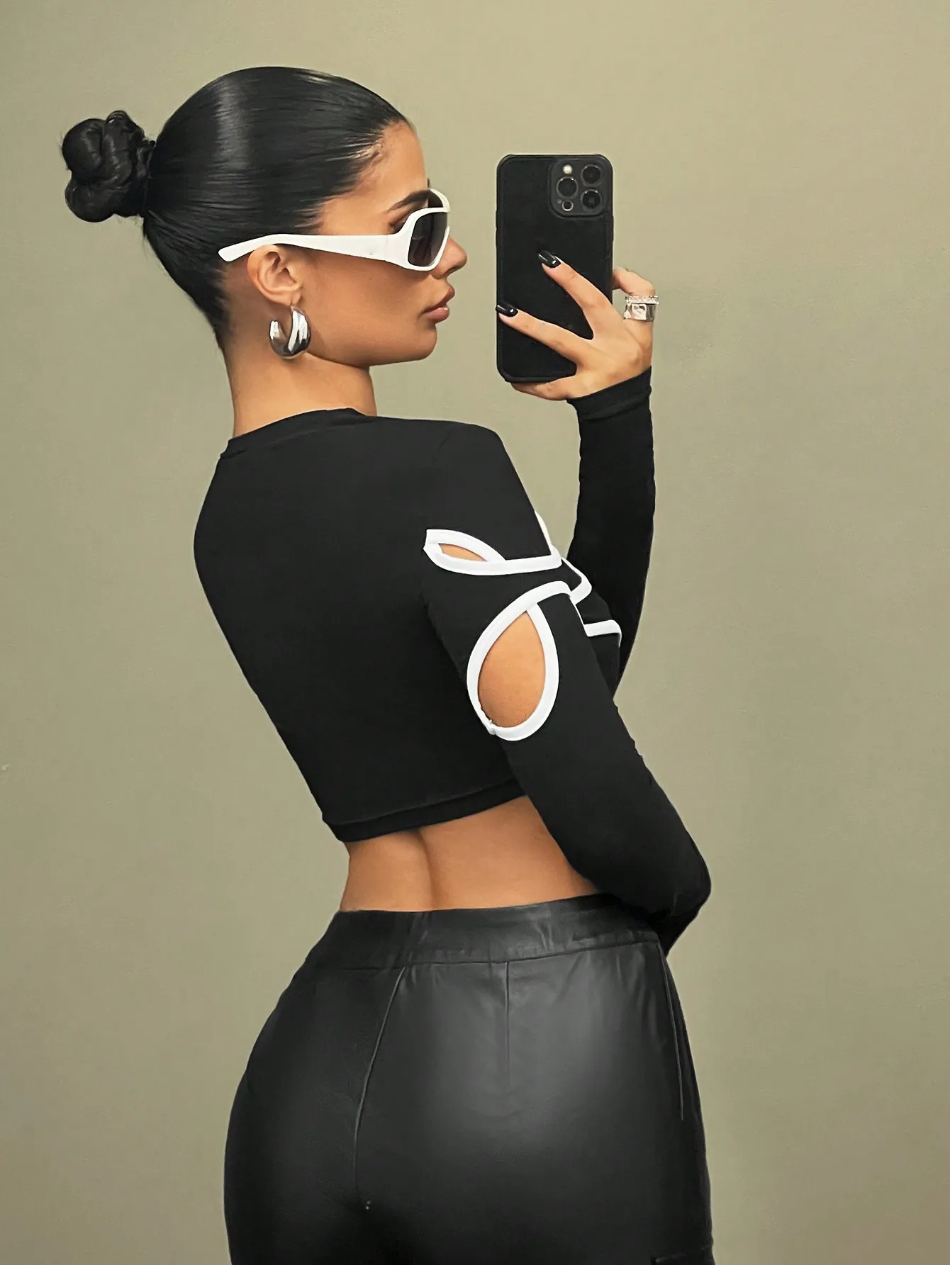 Spring and summer fashion short long sleeve top slim senior sense round neck spice girl style n lady 250811