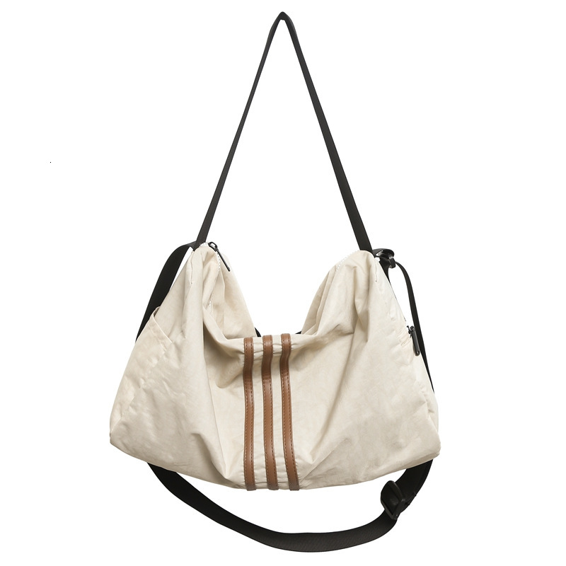 Men's Crossbody Capacity Waterproof Sports Gym Lightweight Short Travel Business Trip Large Shoulder Bag Trendy Brand