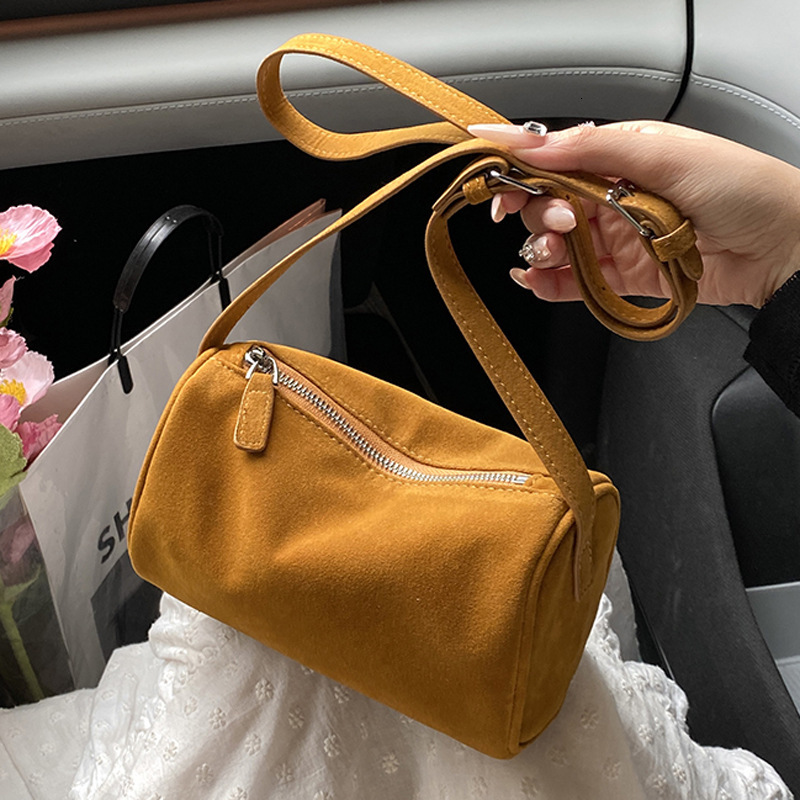 High-End Suede Cylinder for Women 2025 New Fashion Niche Pillow Single Shoulder Crossbody Bag Trendy ddmymoon