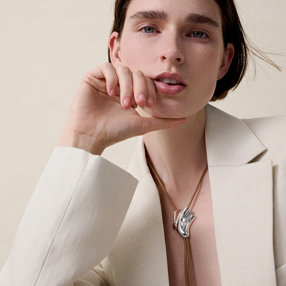 18K gold necklace designer necklace new style designer jewelry Jennifer Fisher necklace irregular accessory curved fan-shaped custom pendant necklace