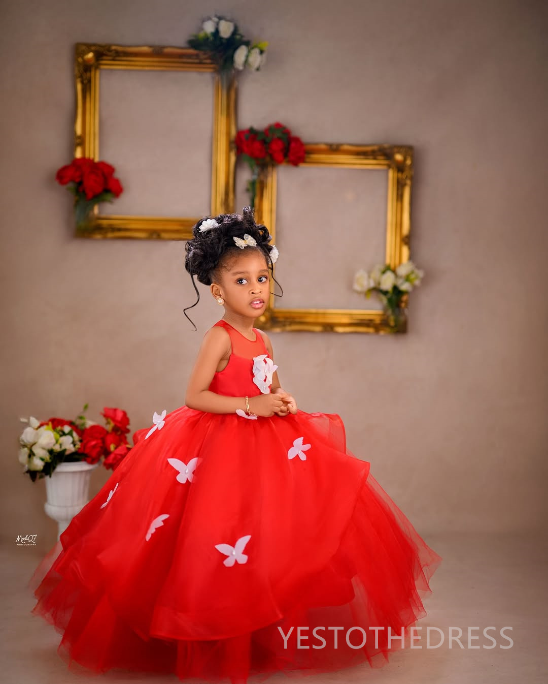 2025 Aso Ebi Red Flower Girl Dresses Children Birthday Dress Illusion Sheer Neck Appliqued Lace Tiered Tulle Princess Queen Ball Gown For Marriage F29