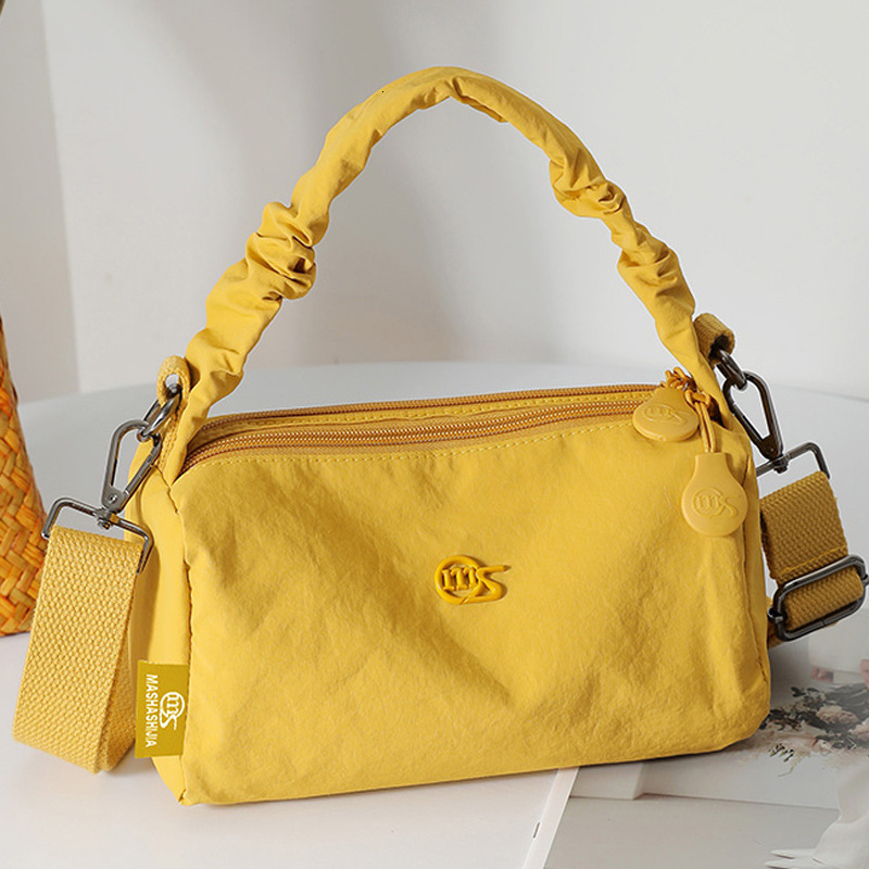 Simple Lightweight Handbag for Women, New Water-Resistant Nylon Bag, Double-Layer Large Capacity Shoulder Crossbody Bag ddmymoon