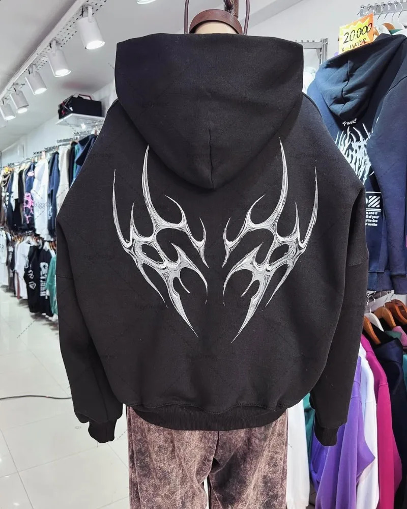 Gothic Graphic Hoodie Streetwear Women American Hiphop Retro High Street Trendy Y2K Harajuku Casual Oversized Sweatshirt Men 250808