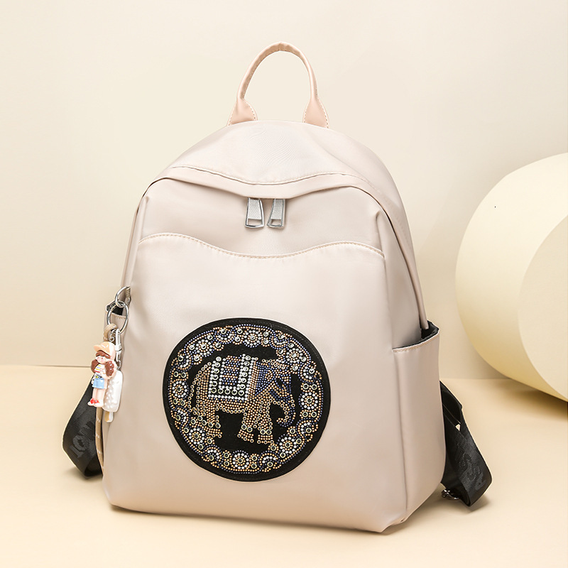 Rhinestone Lucky Elephant for Women 2025 New Simple Lightweight Oxford Cloth Backpack Student School Bag Trendy ddmymoon