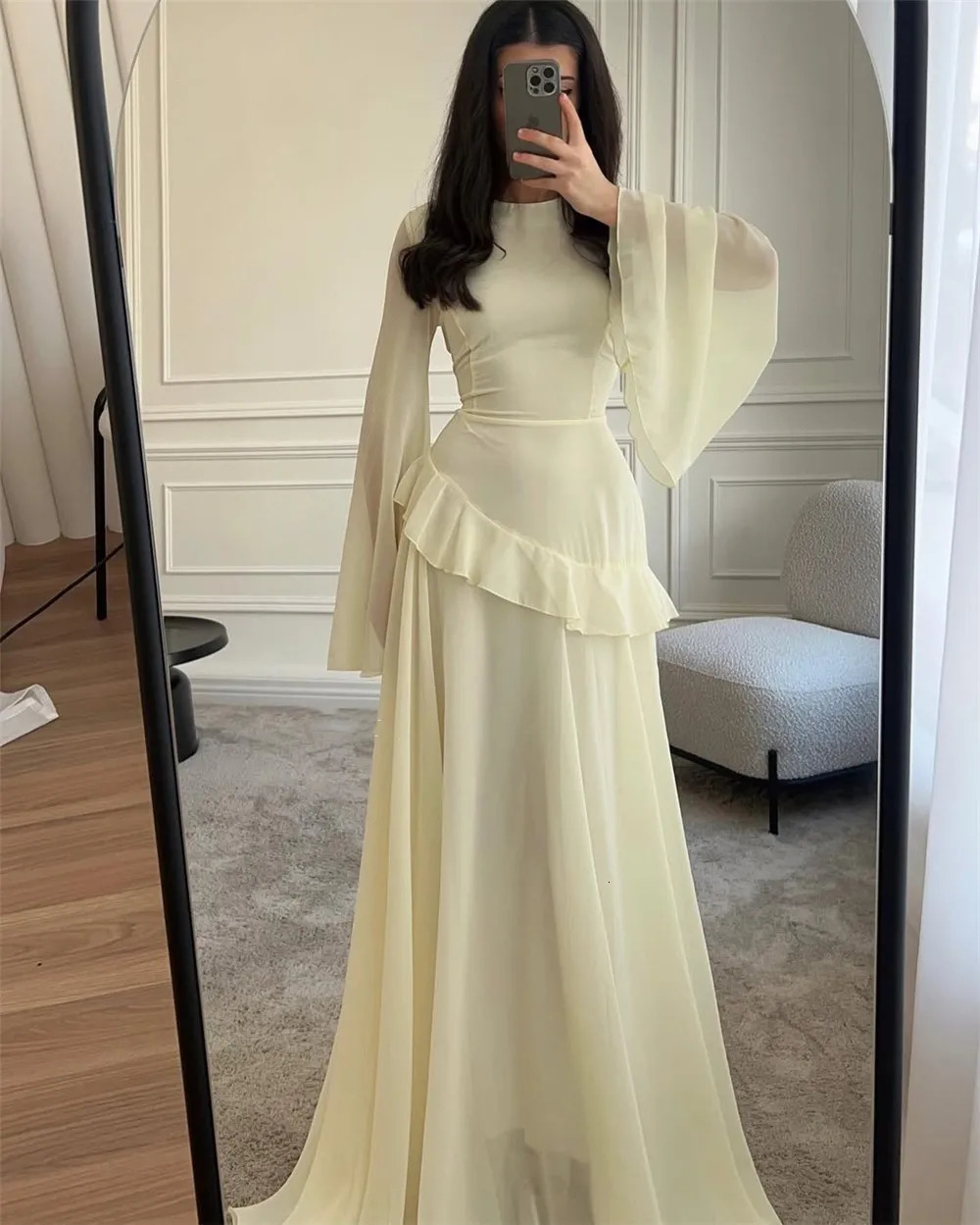 Summer Ruffles Flowy Scoop Prom Dress Saudi Arabia n Long Sleeves Tulle Evening Wedding Formal Party Gown Elegant 250811