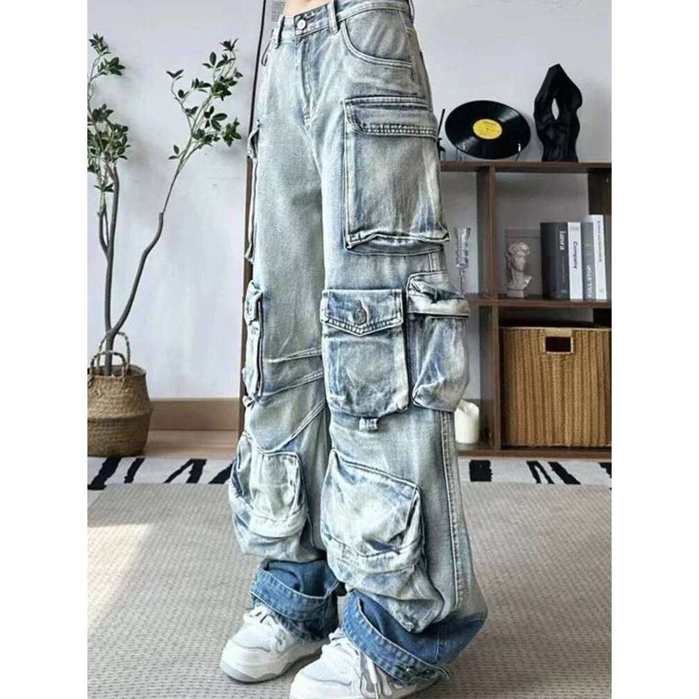 Vintage Fashion Women's Gradient Multi Pockets Jeans 2024 Winter New High Waist Buttons Cargo Denim Pants Female