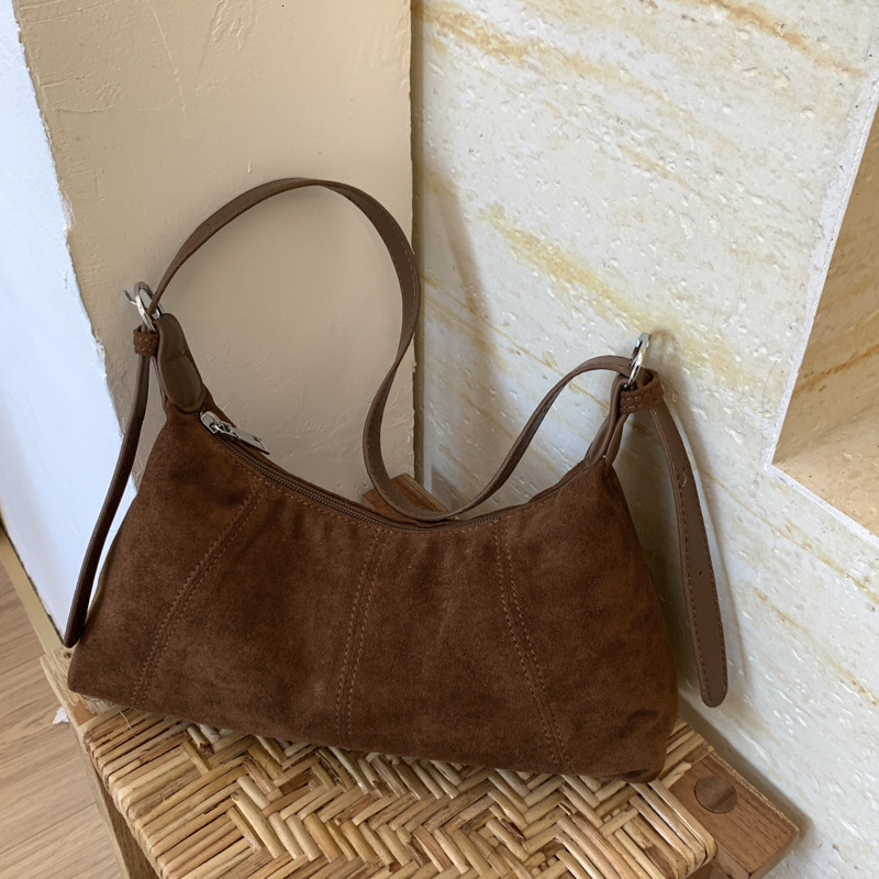 Suede for Women 2025 New Simple Fashion Underarm Single Shoulder Commuter Crossbody Bag ddmymoon