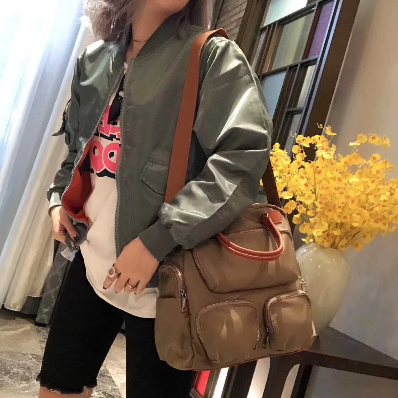 Korean Style Highend Nylon Backpack with Multiple Pockets Versatile Fashionable Travel and Casual Bag 250811