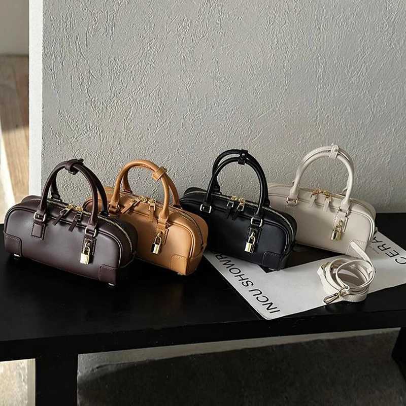 Luxury Designer Genuine Leather Crossbody Shoulder Bag Cowhide Boston Handbag Niche Brand Fashion Versatile Women Messenger Bag Z250811