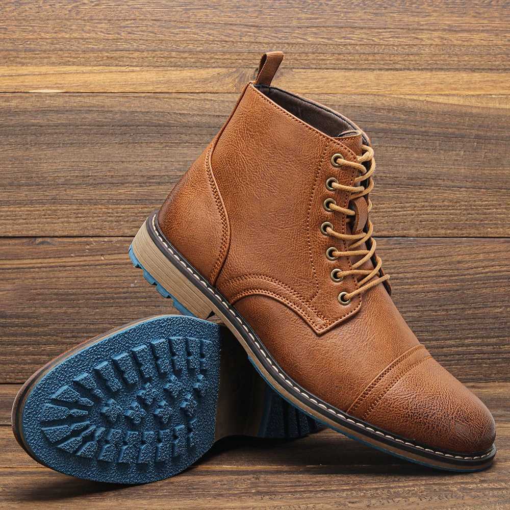Martin Boots Fashion Pointed Medieval Retro Leather Boots High Top British Casual Mens Shoes Halloween Party Cosplay Shoes 2025 W250811