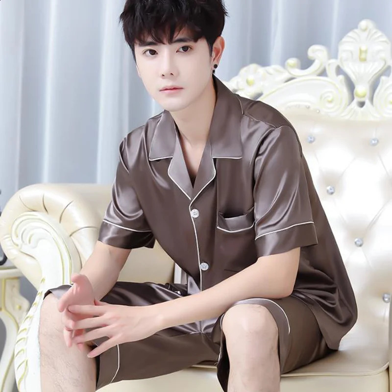 Summer Mens Ice Silk Pajamas Homewear Suit Mens Thin Short-Sleeved Shorts Loose Large Size Youth Fashion Leisure Suit 250809