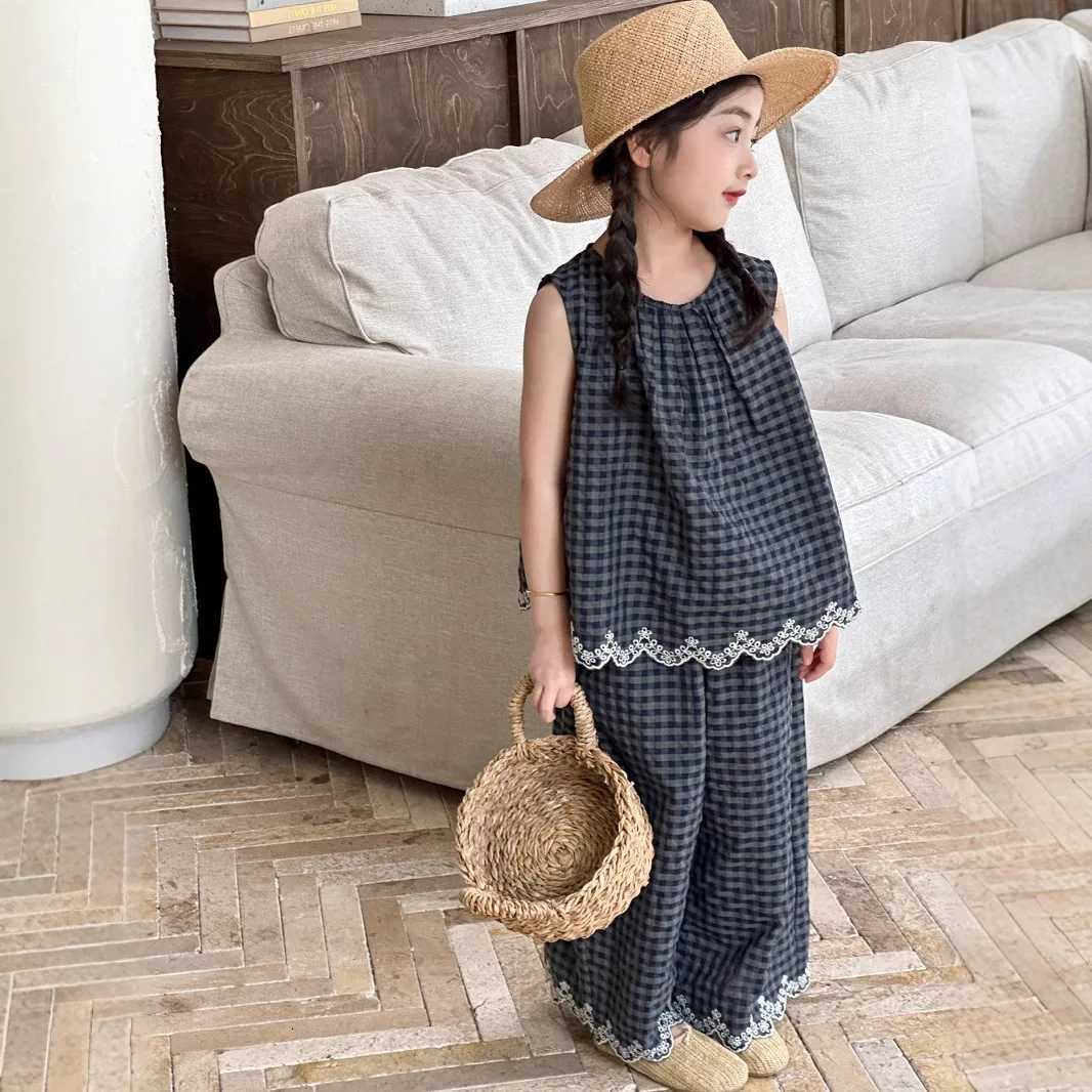 Girls Summer Outfit New Kids Temperament Plaid Lace Vest+Wide Leg Pants Two-piece Set Trendy Childrens Clothing Sets Z250811