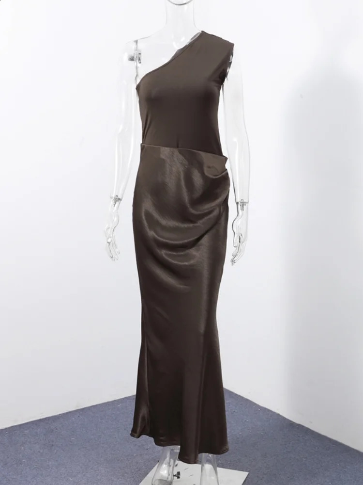 Luxary Solid Satin Maxi Dress Elegant One Shoulder Sleeveless High Waist Ruffle Robe Summer Evening Party Clothing 250805