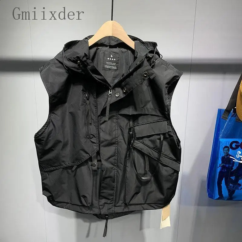 Korean Elegant Waistcoat Hooded Vest Male Female Spring Japan Oversized Workwear Trendy Sleeveless Mens Vest Chic Top 250805