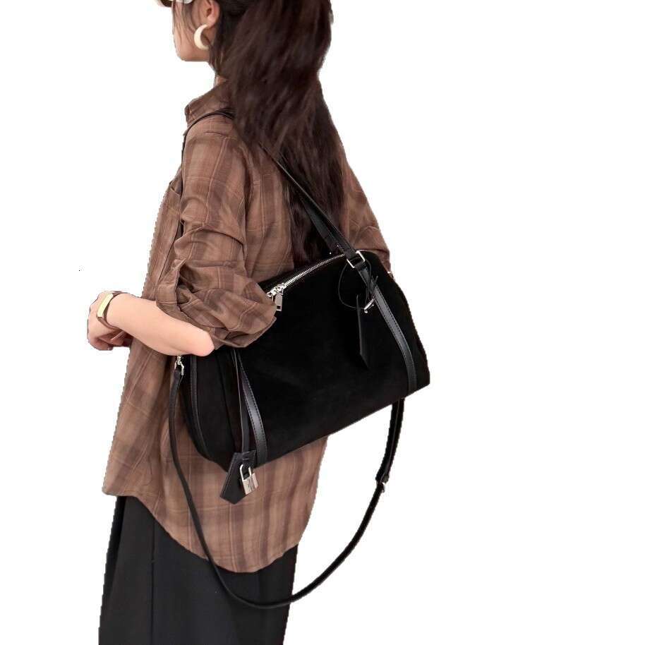 Frosted Cowhide Boston Autumn Winter New Pillow Simple Handheld Shoulder Crossbody Large Capacity Bag