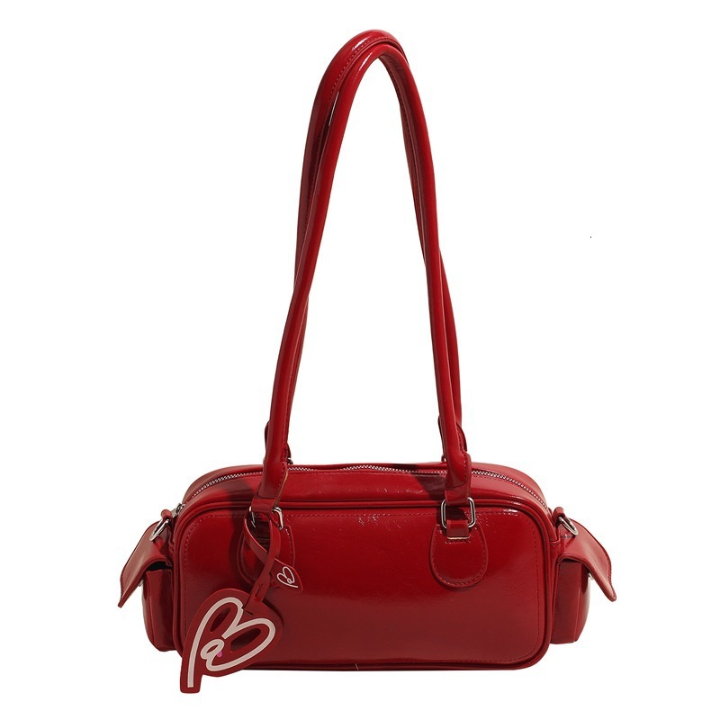 2025 Autumn New Women s Shoulder Bag Oil Wax Leather Women s Bowling women bag s Bag New Heart Pendant Large Capacity Women s Crossbody Bag Autumn New