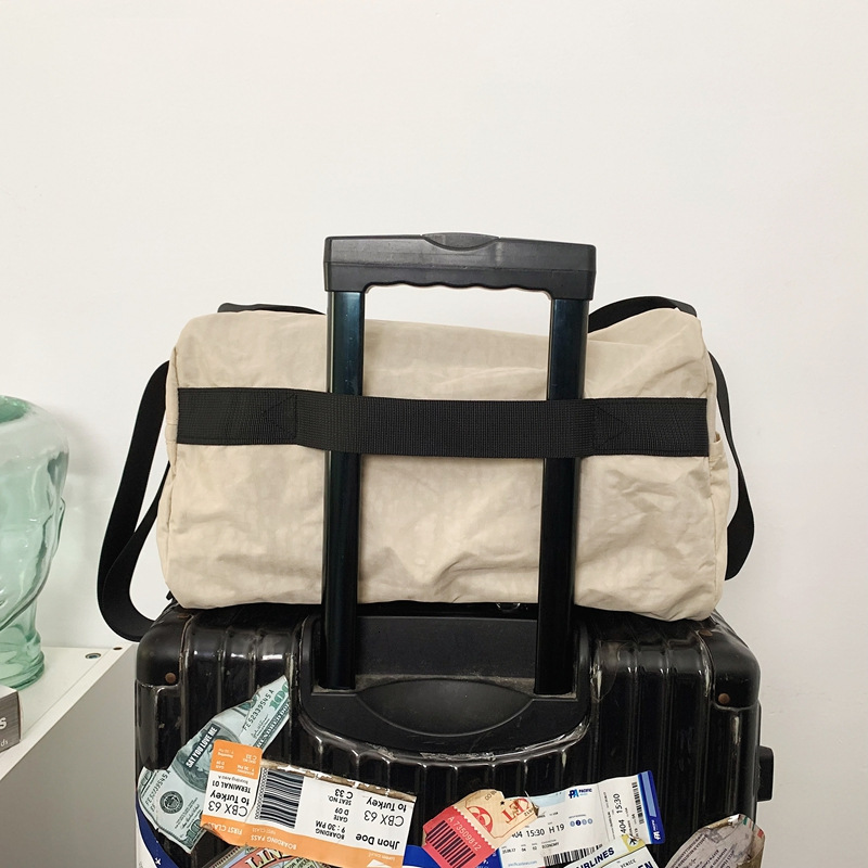 Men's Crossbody Capacity Waterproof Sports Gym Lightweight Short Travel Business Trip Large Shoulder Bag Trendy Brand