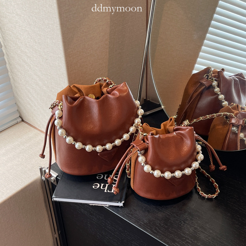 2025 Summer New Korean Version Suede Mini Children's Parent-Child Small Bucket Single Shoulder Crossbody Phone Bag ddmymoon