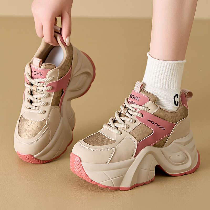 High-End Style Outdoor 2025 Designer Shoe Autumn New Thick-Soled Height-Increasing Dad Sneakers for Women Casual Genuine Leather Sports Shoes