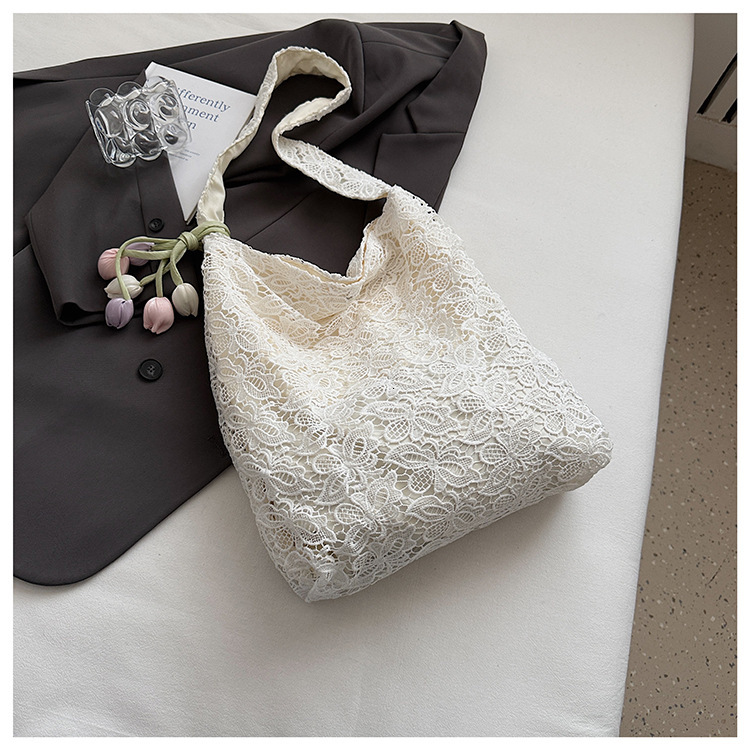 Minimalist Fashion Single Shoulder Floral Lace Summer Gentle Fairy Large Capacity Lazy Style Hollow Commuter Tote Bag ddmymoon