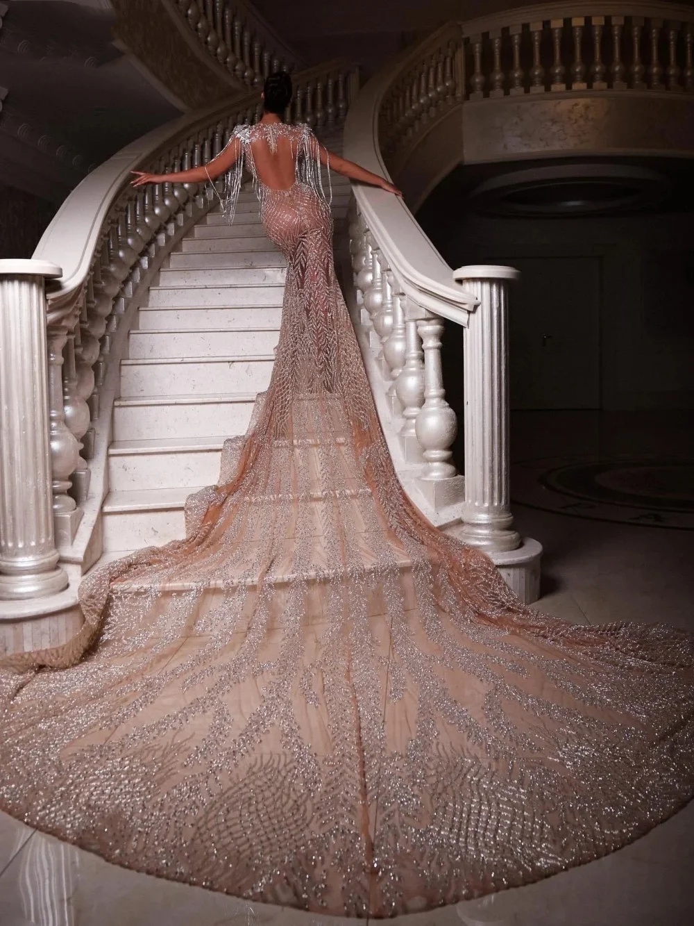 Illusion Backless Evening Dresses Customized Sexy Sequined Appliques Prom Dress Sleeveless Sweep Train Tassels Party Gown