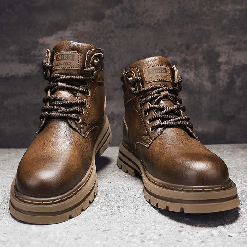 Autumn Winter Motorcycle Boots Handmade Vintage Mens Walking Shoes Casual Leather Ankle Boots Round Toe Lace-up Outdoor Footwear W250811
