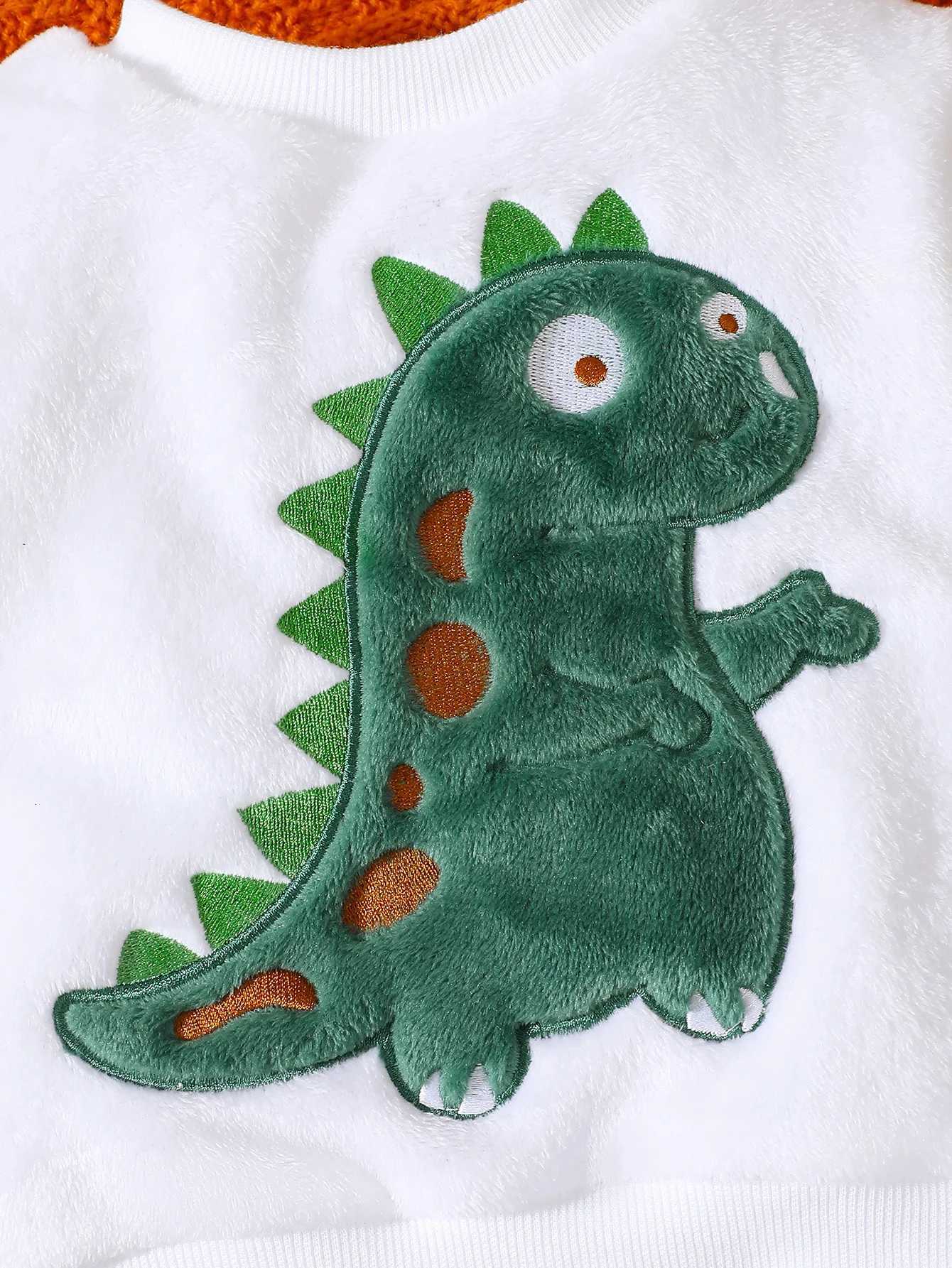 Baby Boy Autumn And Winter Dinosaur Embroidery Hoodie Plush Two-piece Set Z250811