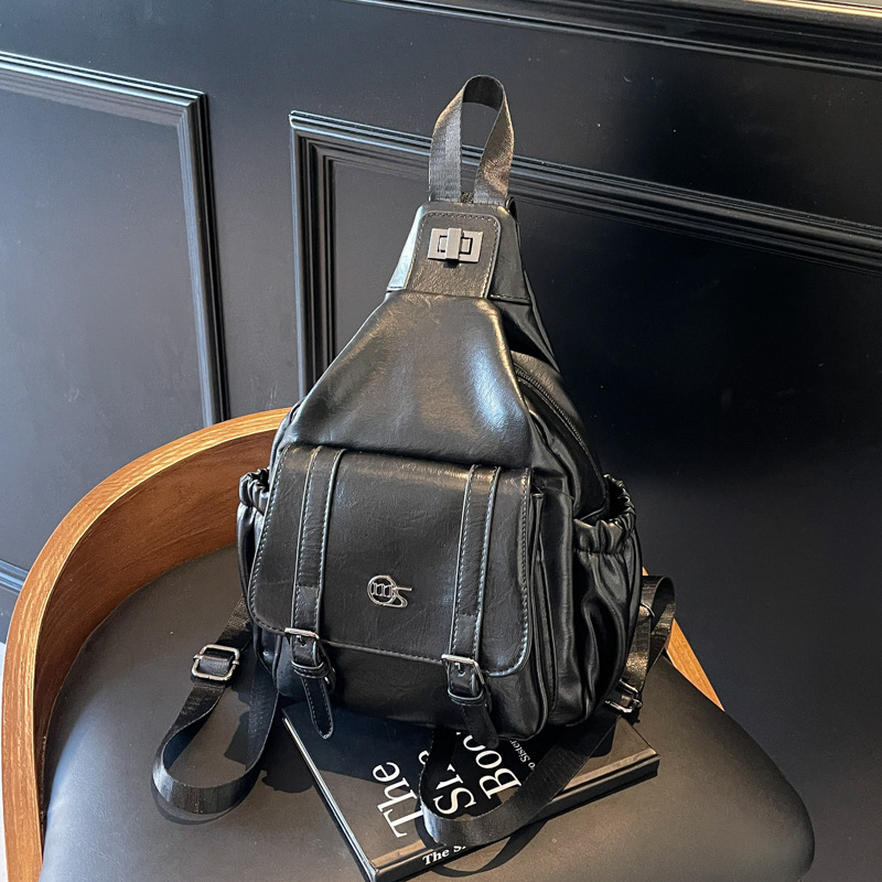 Casual Travel Multifunctional Small Backpack for Women 2025 New Trendy Fashion Outdoor Multi-Pocket Chest Crossbody Bag ddmymoon