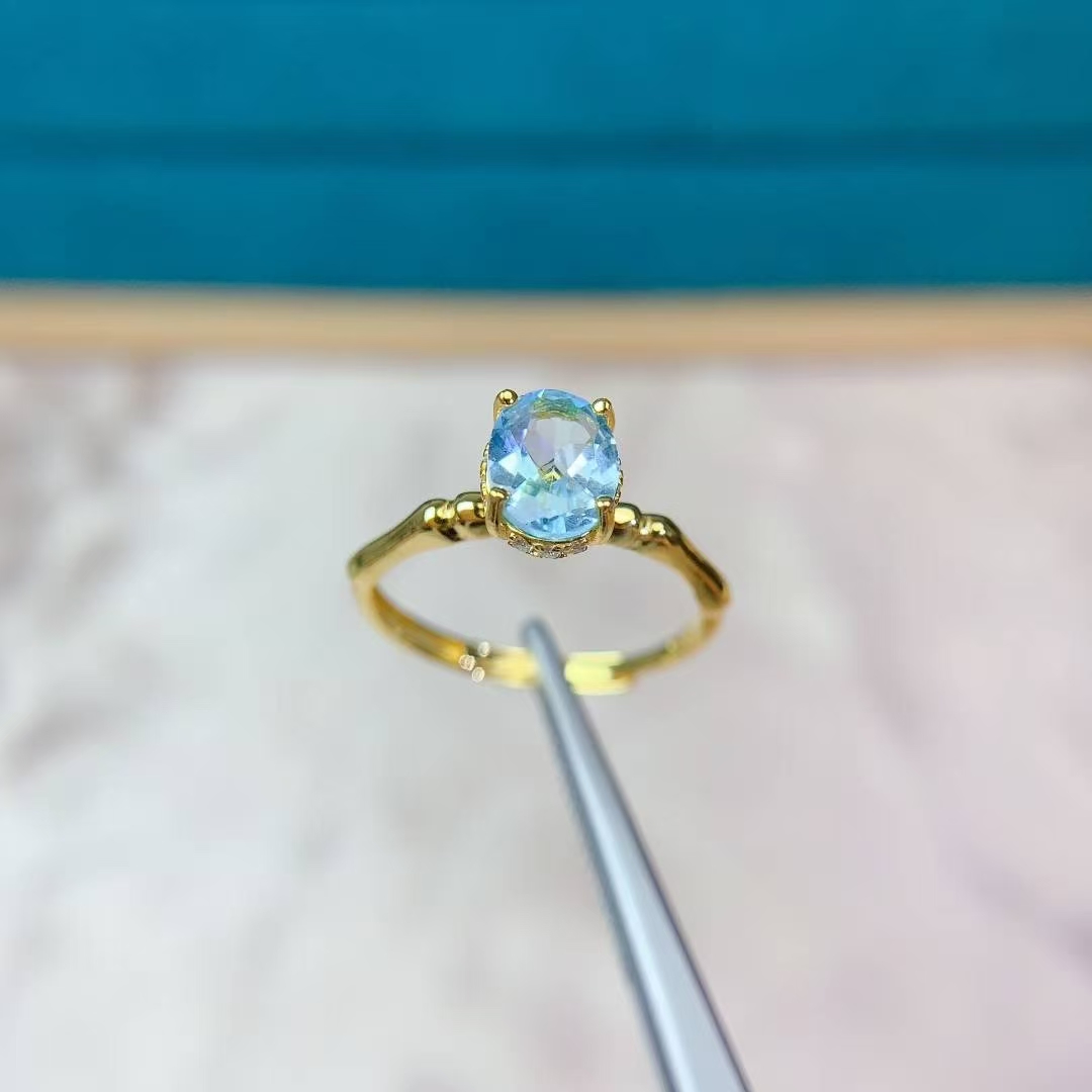 VVS Grade sky Blue Topaz Ring 0.7ct 6mm * 8mm 1ct Natural Topaz Jewelry with 18K gold plating 925 Silver Gemstone Ring