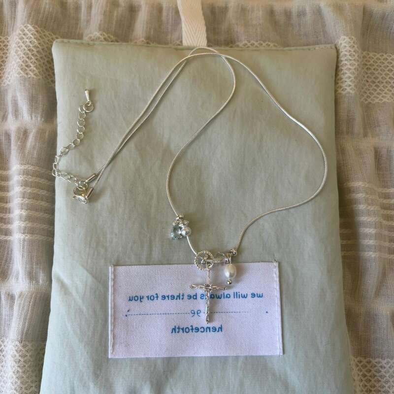 Natural Pearl Blue Water Drop Zircon Collarbone Chain Elegant High-end Fresh Versatile Cross Internet Celebrity Necklace